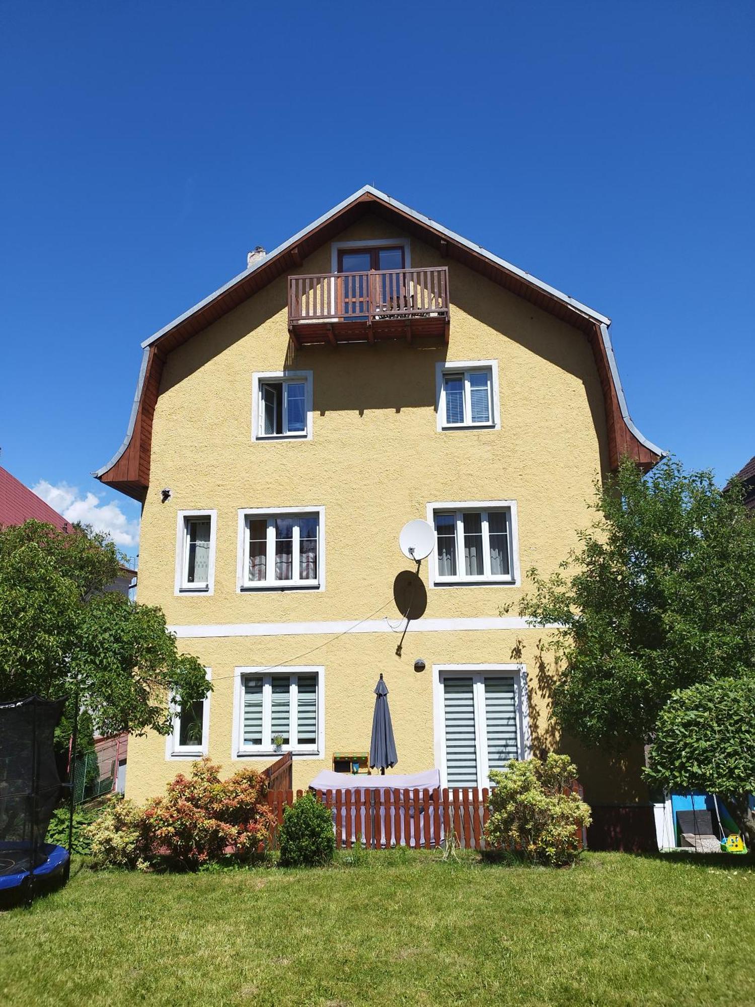 Loft Apartment Karlovy Vary Exterior photo